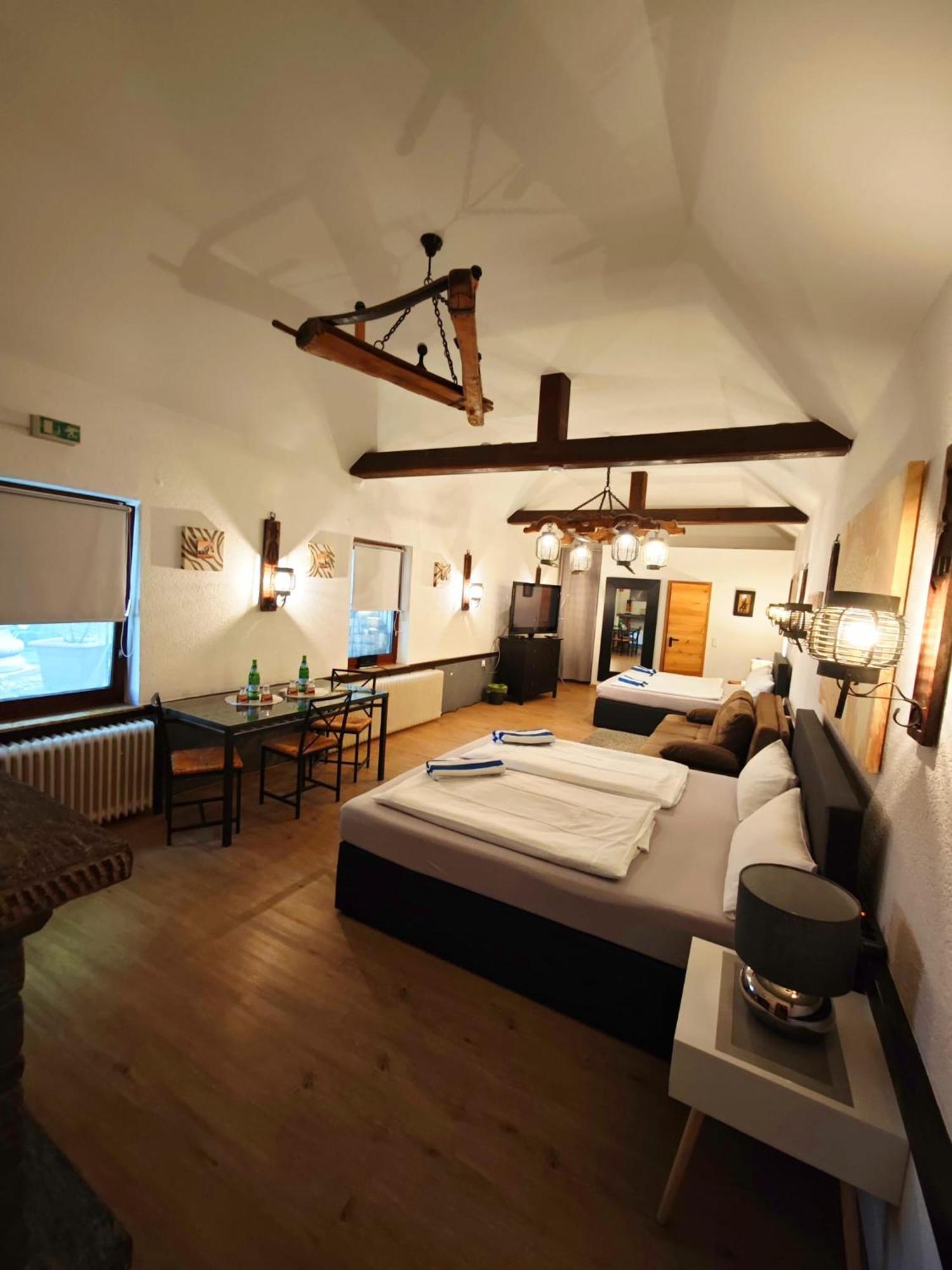 Pension Riverside in Leverkusen Hitdorf am Rhein - Zentral an der A1 und 59 Exterior foto